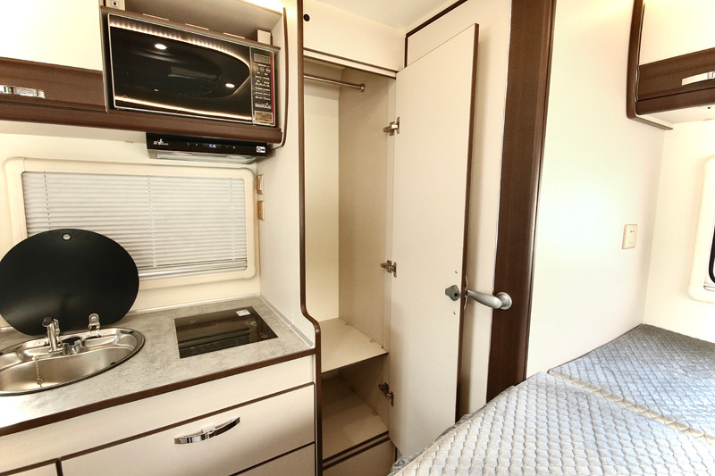 舒適、空間、安全，樣樣具備的房車