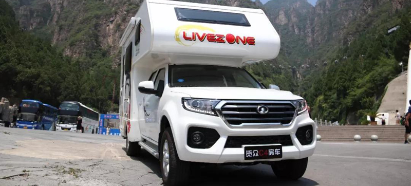 買房車必選四驅房車，四驅房車可以看這款