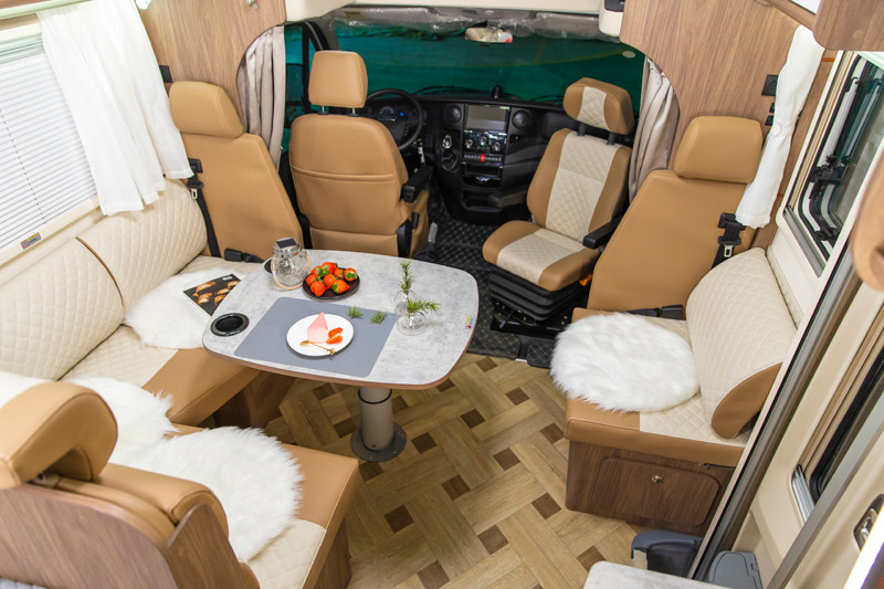 依維柯房車和皮卡房車到底怎么選？
