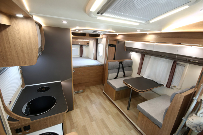 依維柯房車和皮卡房車到底怎么選？