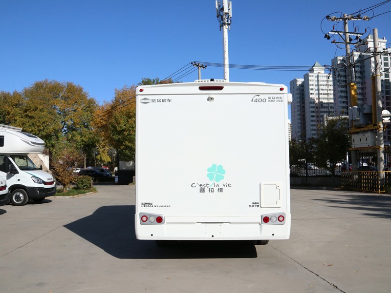 2021年選房車，自動檔、大空間、國六