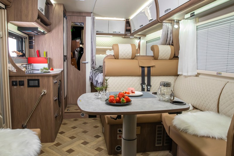 2021年選房車，自動檔、大空間、國六