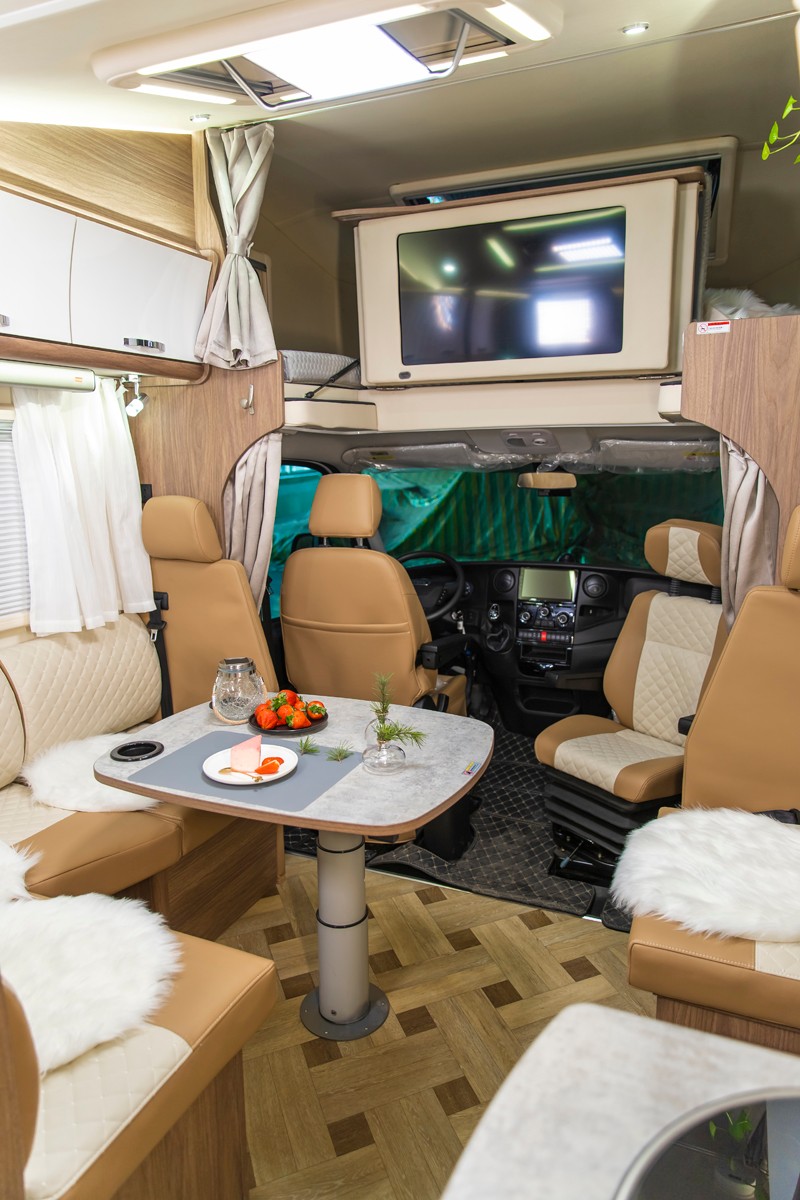 2021年選房車，自動檔、大空間、國六