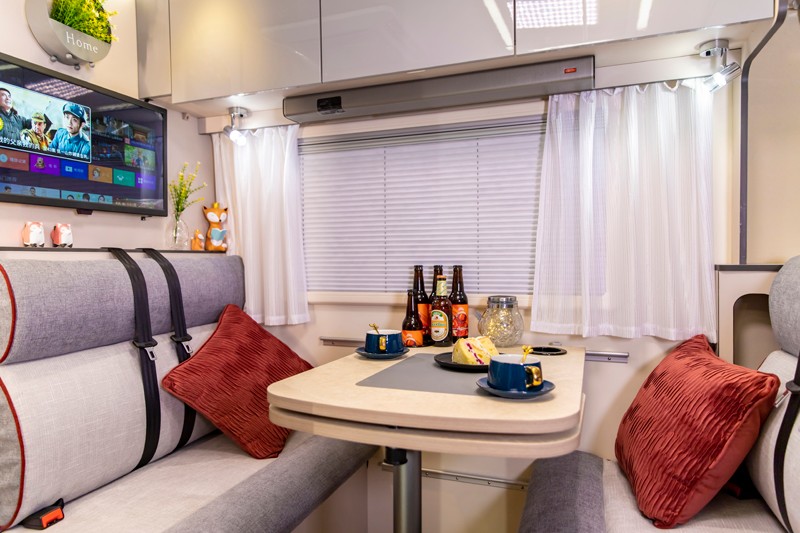 自由炮 房車(chē)如何擴(kuò)展空間更舒適