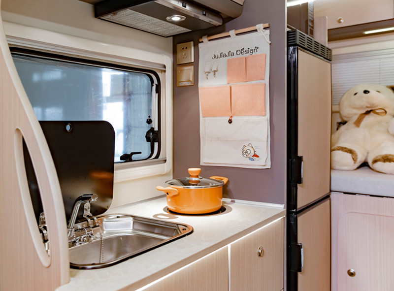 能在重慶，選手、自動(dòng)擋的四驅(qū)房車(chē)