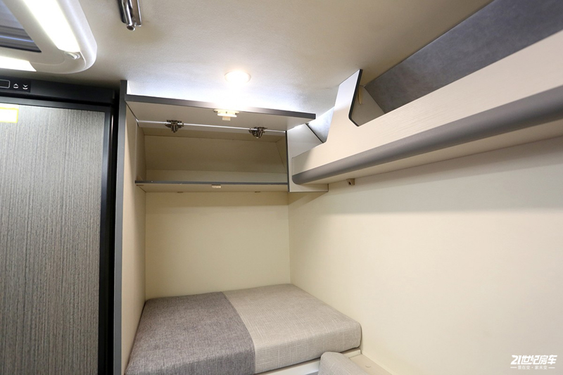 打響第二炮！搶先實(shí)拍體驗(yàn)覽眾自由炮-B皮卡四驅(qū)房車(chē)