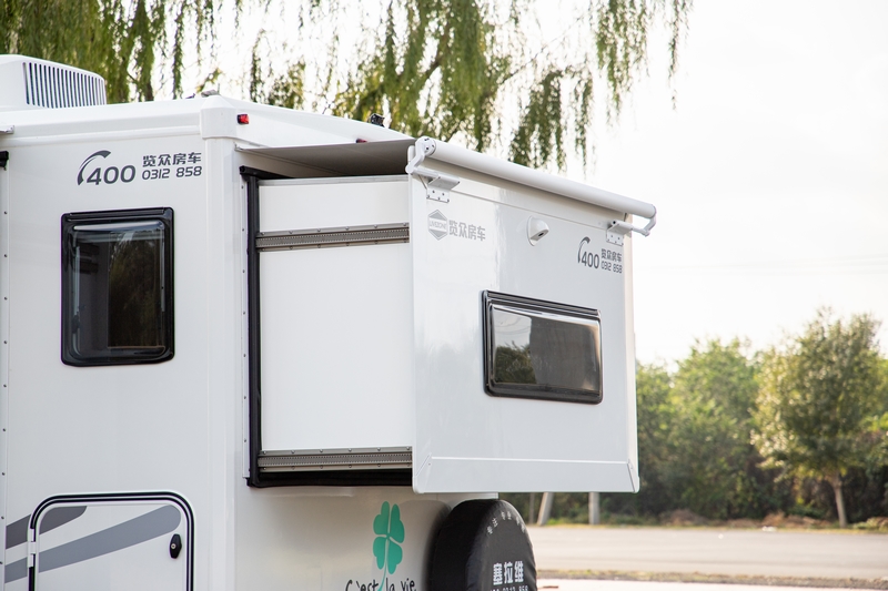 塞拉維雙拓展房車，你想象不到的空間舒適性