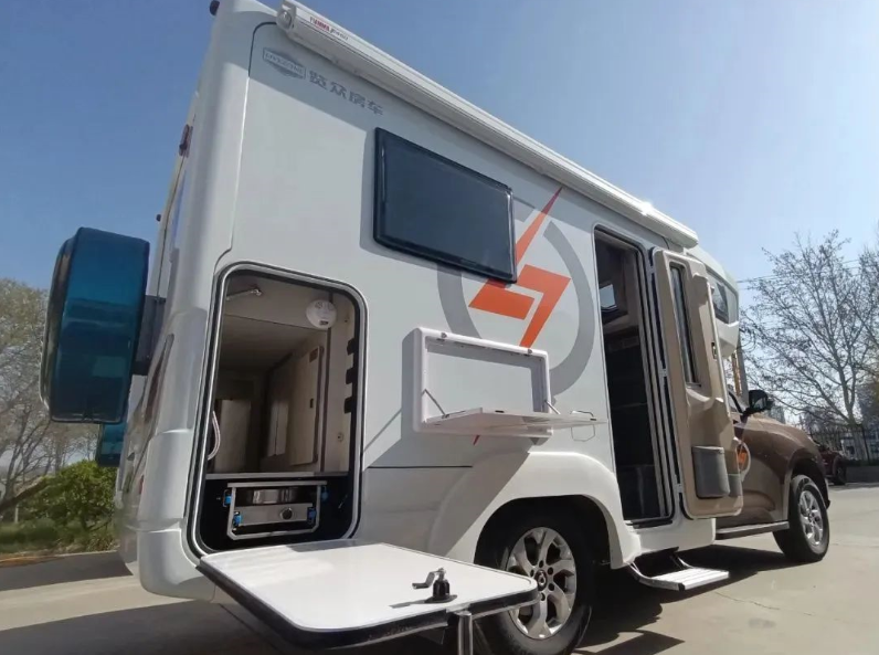 馭炮親征,拒走彎路——房車之旅攻略奉上! 馭炮親征,拒走彎路——房車之旅攻略奉上!