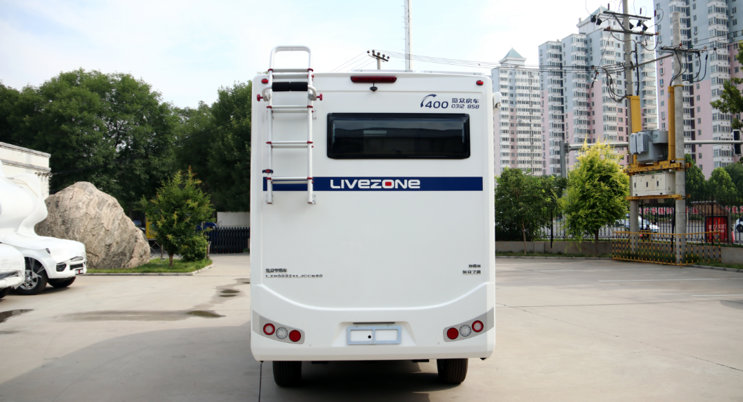 分時四驅、超大空間、一代經典——風駿C7！