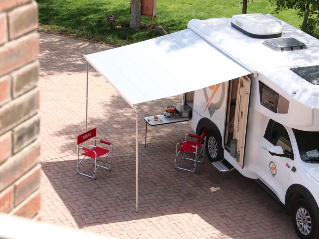 精致化露營“選手”，將吃住行融為一體，適合1~2人四季旅行