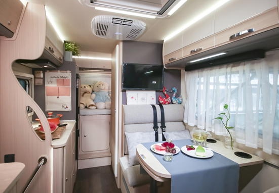 很多人喜歡睡這款房車，確實舒服